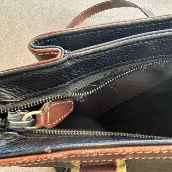 Vintage Bally Brown Woven Tote Bag. Good condition but zipper needs repair. - Picture 9 of 11